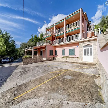 Gora Seaview - 4 *